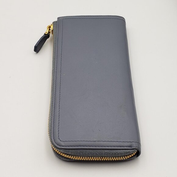 Prada Leather Zippy Wallet 135-102025 - Picture 7 of 13